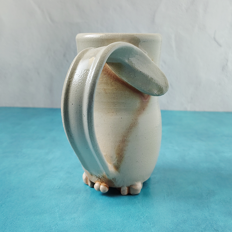 Faced & Fabulous Cat Butt Mug - White & Ginger Soda Fired (Boy)