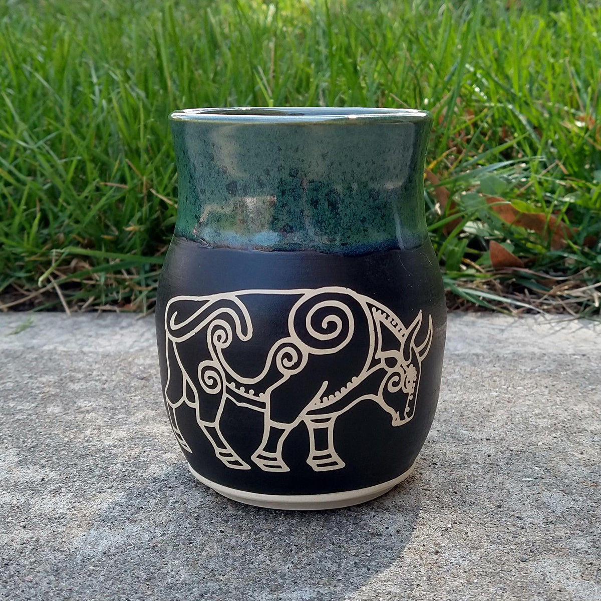 Large Celtic Bull Mug - 20 oz